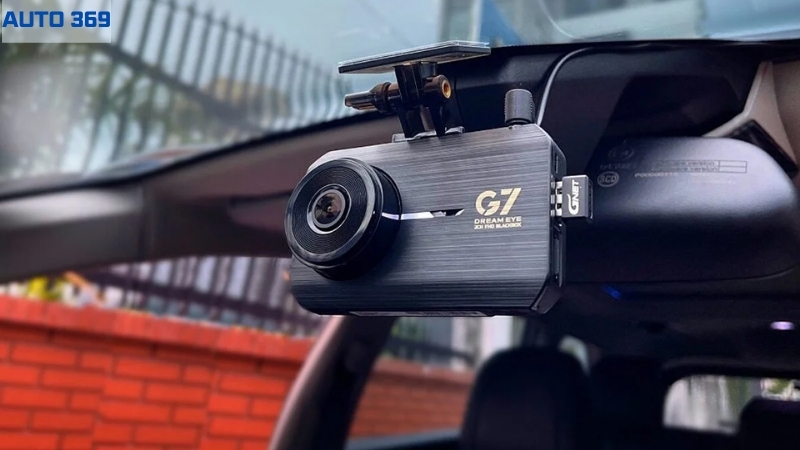 Lắp camera cho ô tô